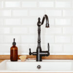 Can A Farmhouse Sink Be Used With A Laminate Countertop?