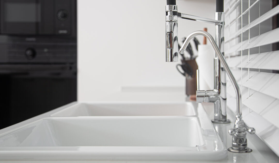 Pot Filler Faucet Pros and Cons Farmhouse Guide