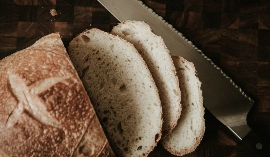 sourdough bread and a bread knife - ee220320