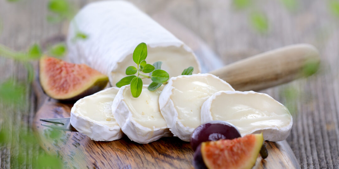 11 Benefits of Goat Cheese Farmhouse Guide