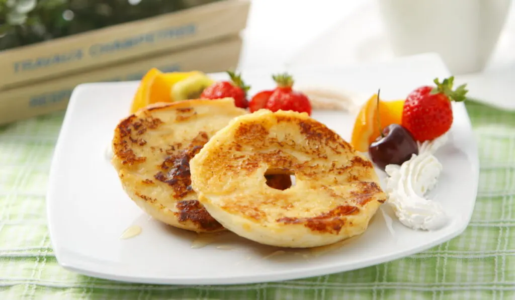 french toast bagel and some fruits