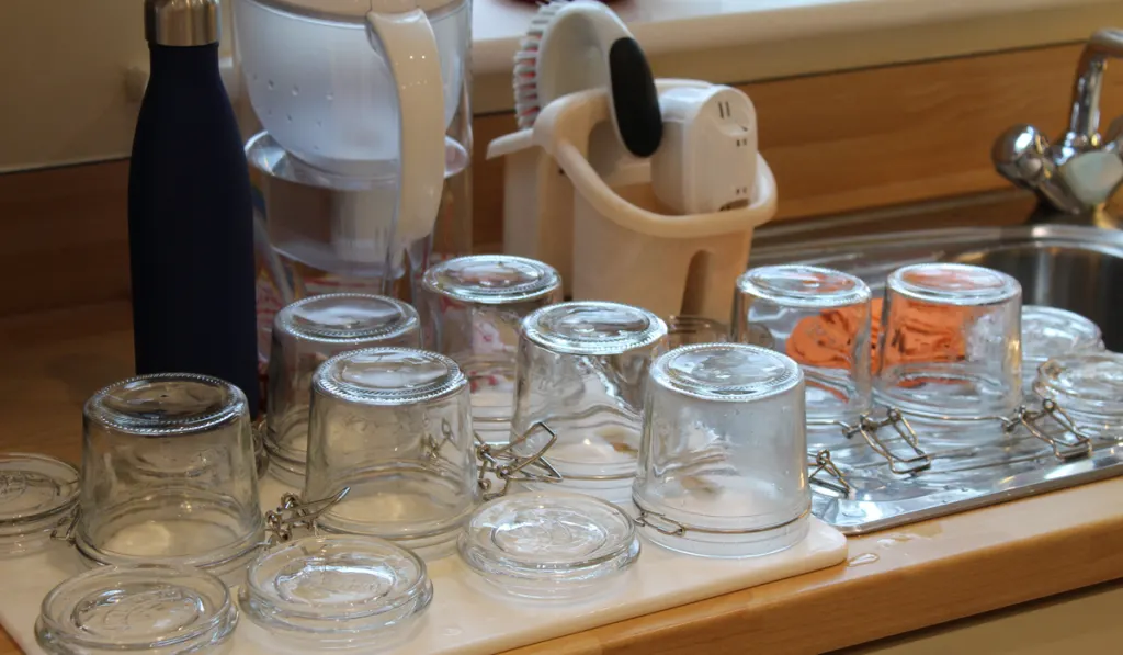 Cleaning preserve jars for jam and chutney making
