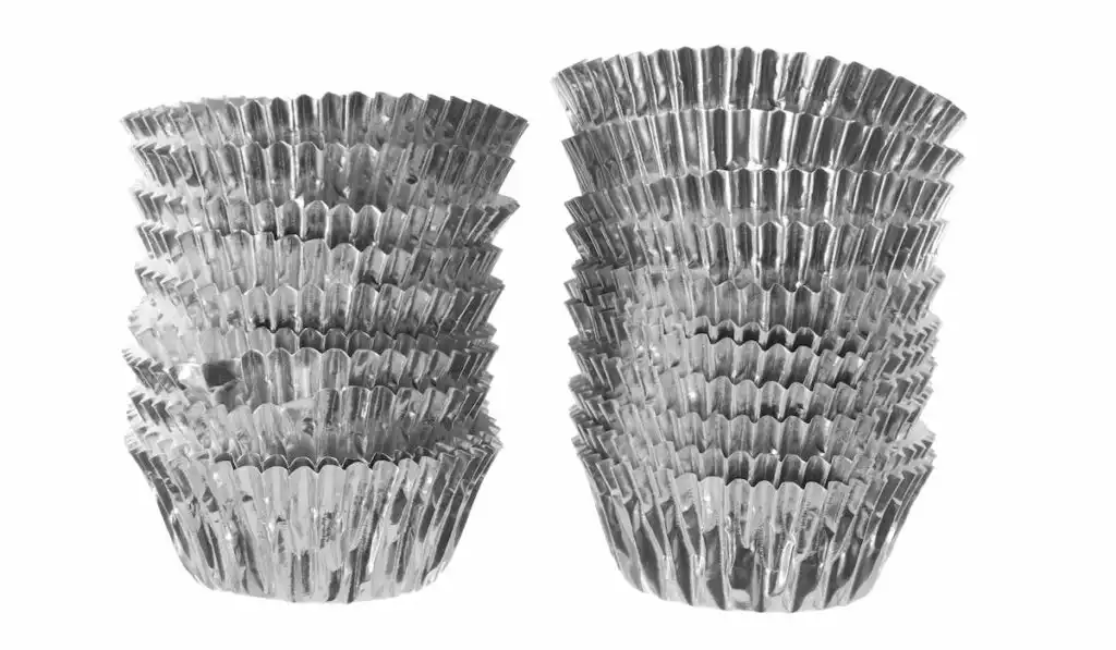 aluminum stack of cupcake cups 