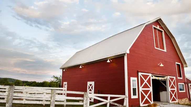 red-barn-on-a-farm