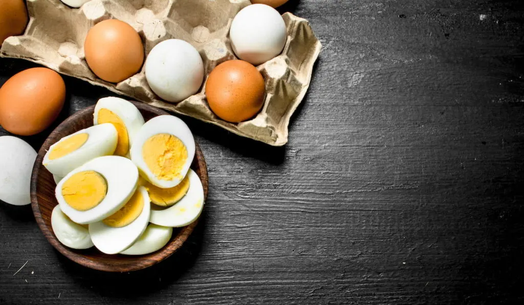 Boiled eggs in a bowl