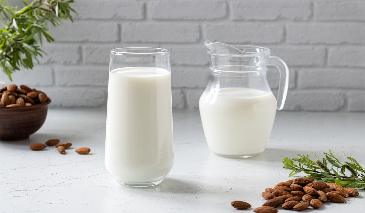 How to Tell If Almond Milk Is Bad? Farmhouse Guide