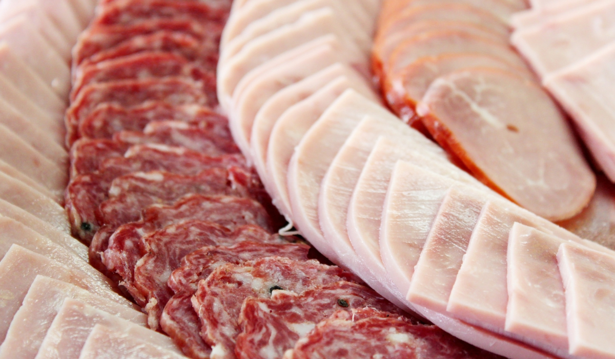 How to Tell if Deli Turkey Is Bad Farmhouse Guide