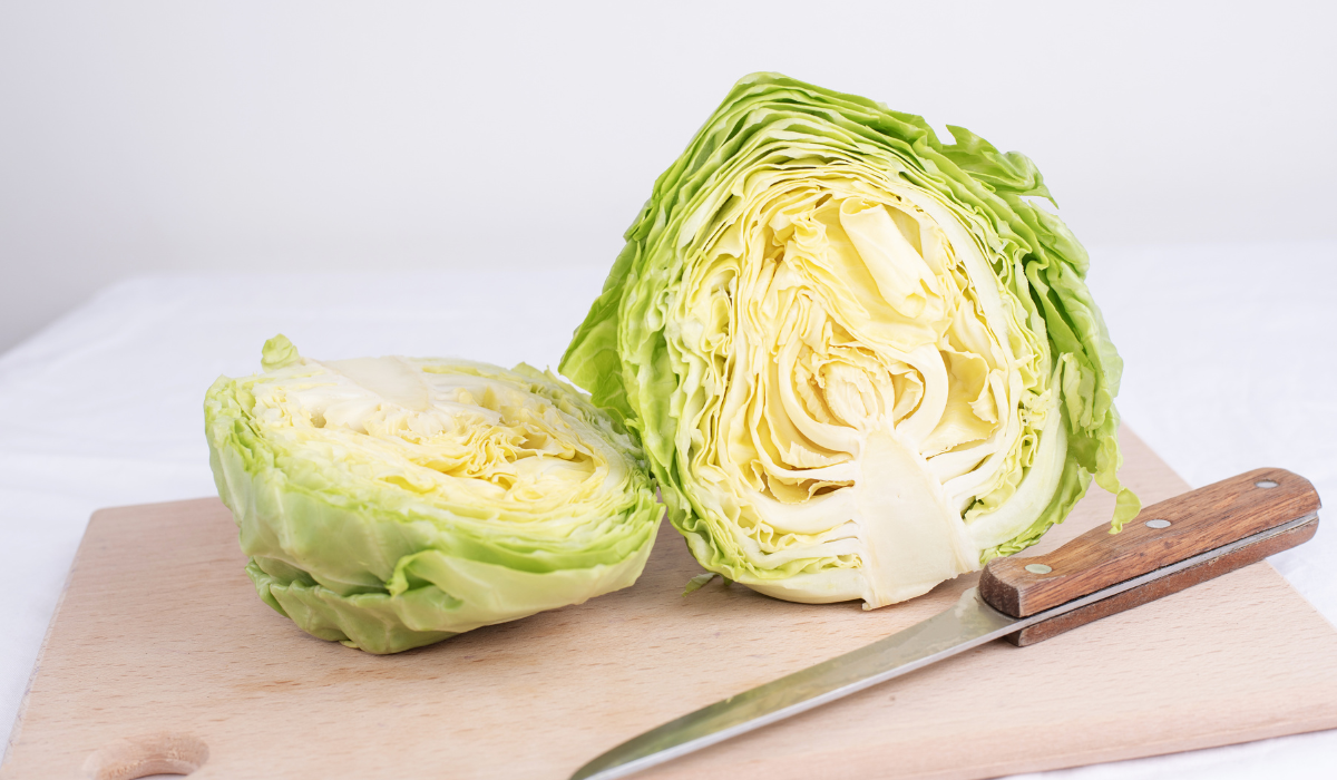 Can Pigs Eat Cabbage? Farmhouse Guide
