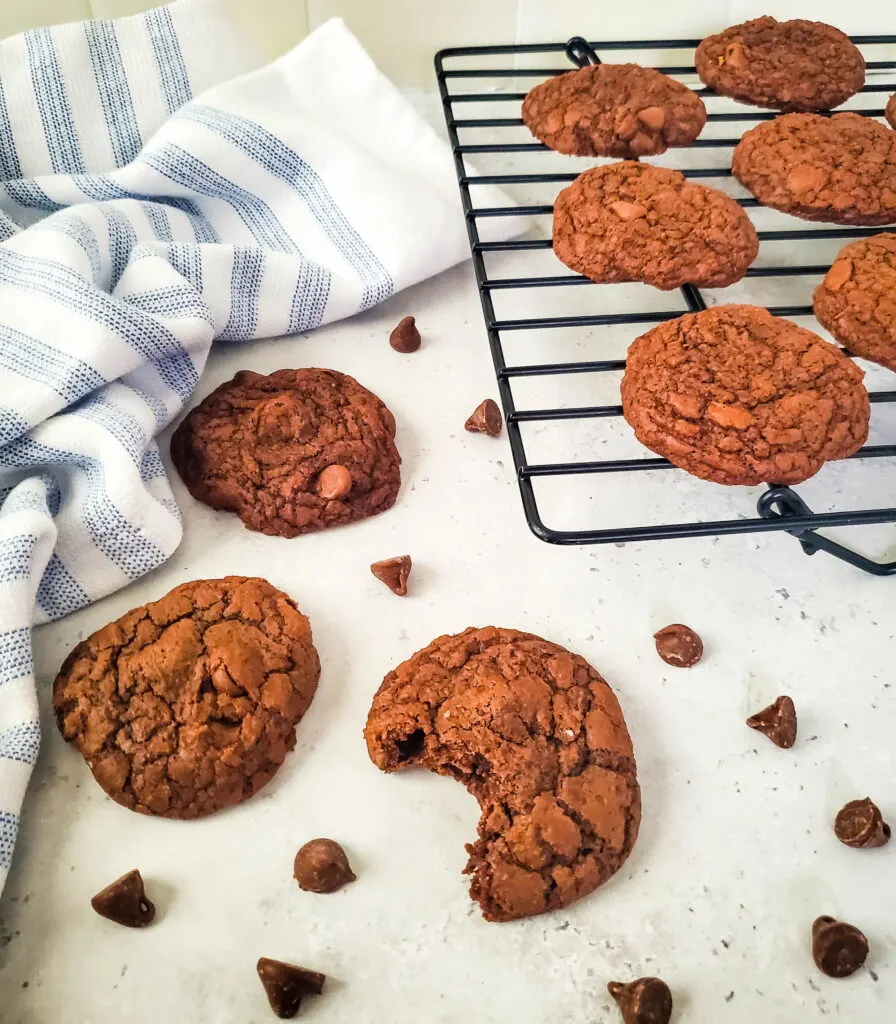 freshly baked Brownie Mix Cookies on a tray