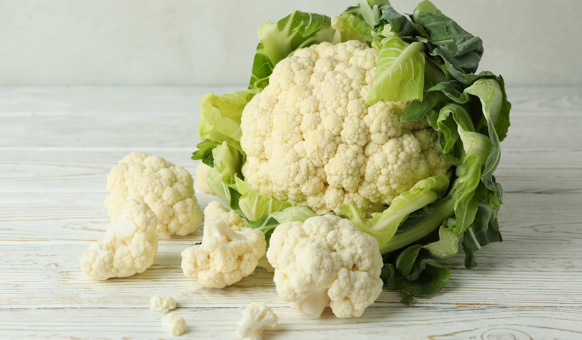 Can Pigs Eat Cauliflower? Farmhouse Guide