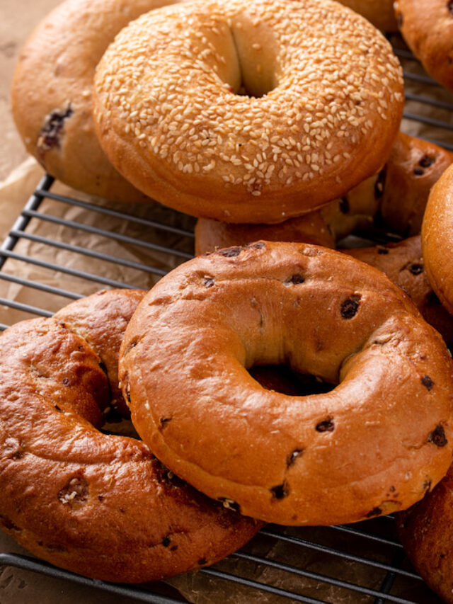 25 Types of Bagels (An Ultimate Guide) Farmhouse Guide