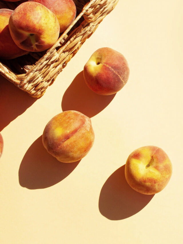 Can Goats Eat Peaches? Farmhouse Guide